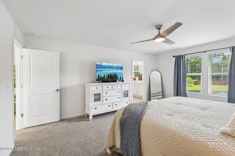 11227 Robert Masters Court Jacksonville FL 32218