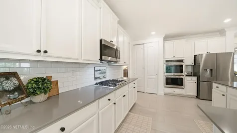 2931 Las Calinas Boulevard St. Augustine FL 32095