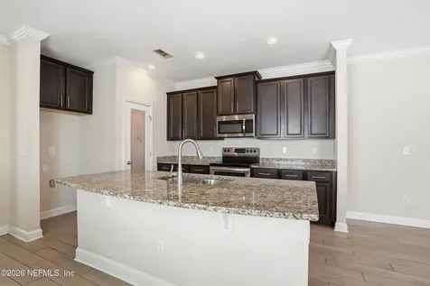 10076 Kit Fox Parkway Jacksonville FL 32222