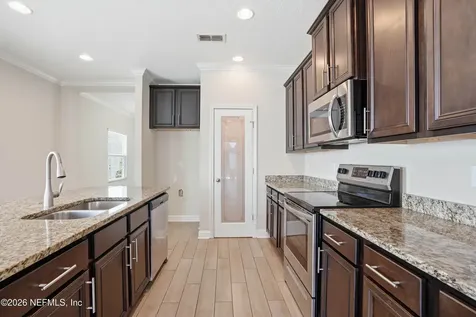 10076 Kit Fox Parkway Jacksonville FL 32222