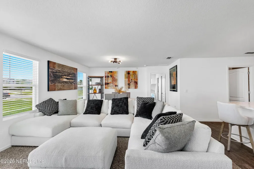 2437 Falling Star Lane Green Cove Springs FL 32043