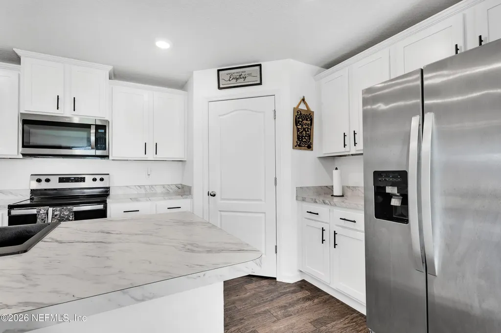 2437 Falling Star Lane Green Cove Springs FL 32043