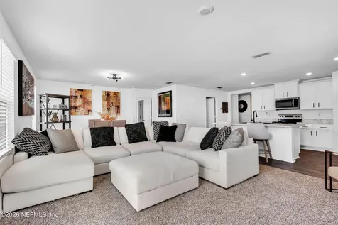 2437 Falling Star Lane Green Cove Springs FL 32043