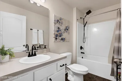 2437 Falling Star Lane Green Cove Springs FL 32043