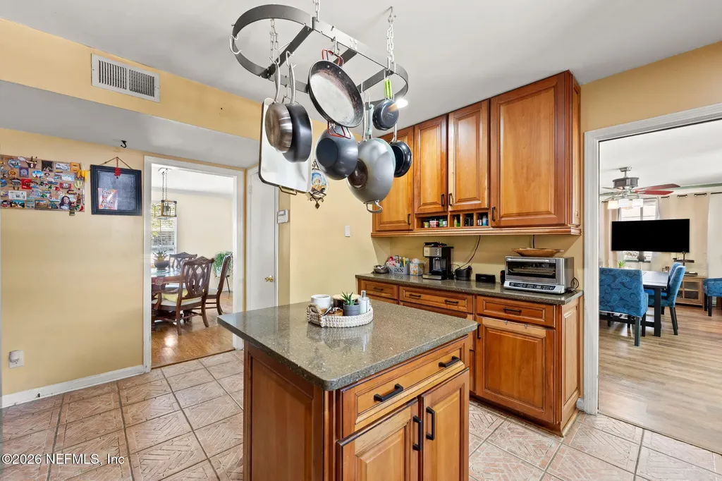 4339 Genoa Avenue Jacksonville FL 32210