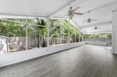 4541 Praver Drive N Jacksonville FL 32217