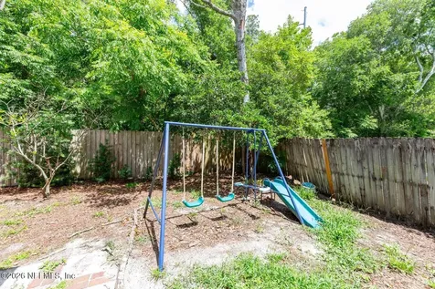 4541 Praver Drive N Jacksonville FL 32217