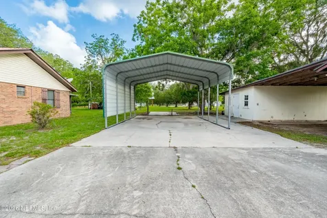 7961 SW County Road 225 Starke FL 32091