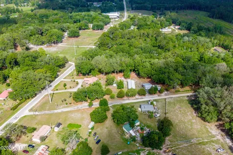 7961 SW County Road 225 Starke FL 32091