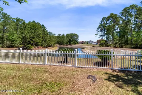 2387 Rusty Lakes Lane Jacksonville FL 32221