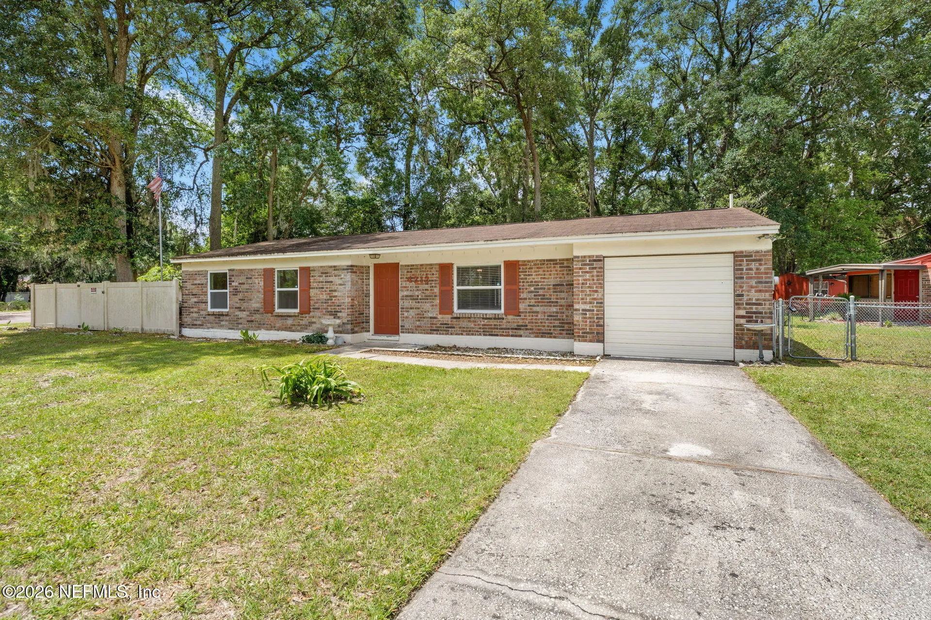 4212 Pointe Haven Drive N Jacksonville FL 32218