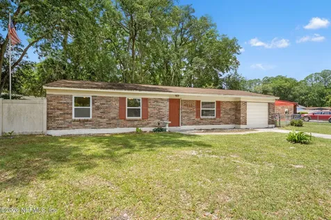 4212 Pointe Haven Drive N Jacksonville FL 32218