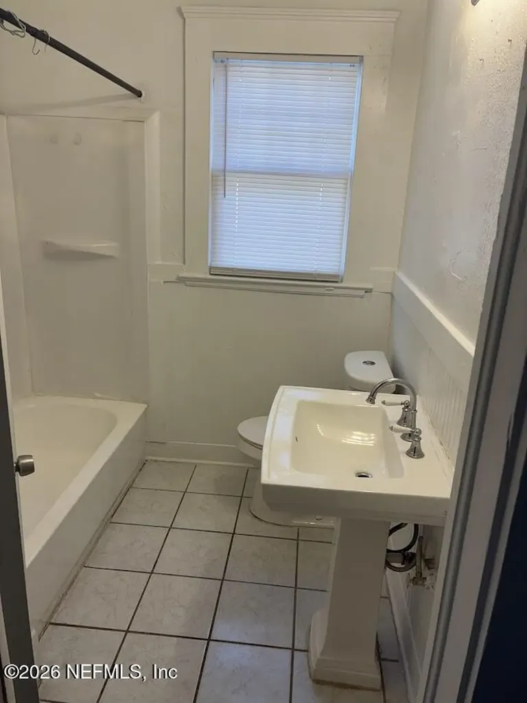 2036 Moncrief Road Jacksonville FL 32209