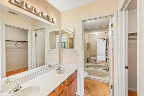 2020 Indian Springs Drive Jacksonville FL 32246