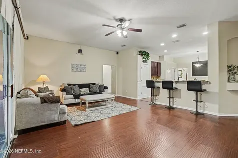 663 Mandy Oaks Drive Jacksonville FL 32220
