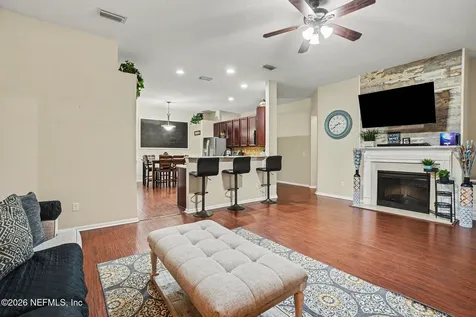 663 Mandy Oaks Drive Jacksonville FL 32220