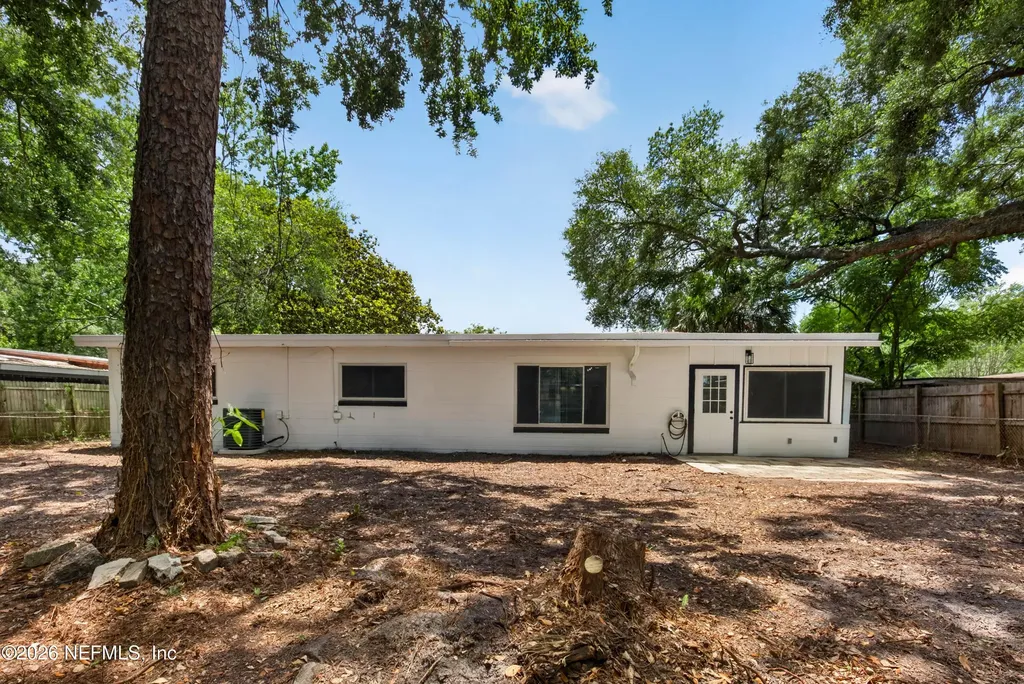3653 Pizarro Road Jacksonville FL 32217