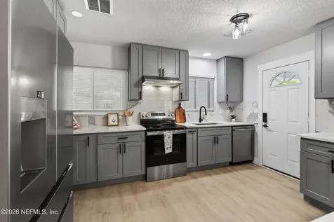 3653 Pizarro Road Jacksonville FL 32217