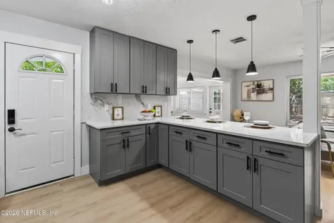 3653 Pizarro Road Jacksonville FL 32217