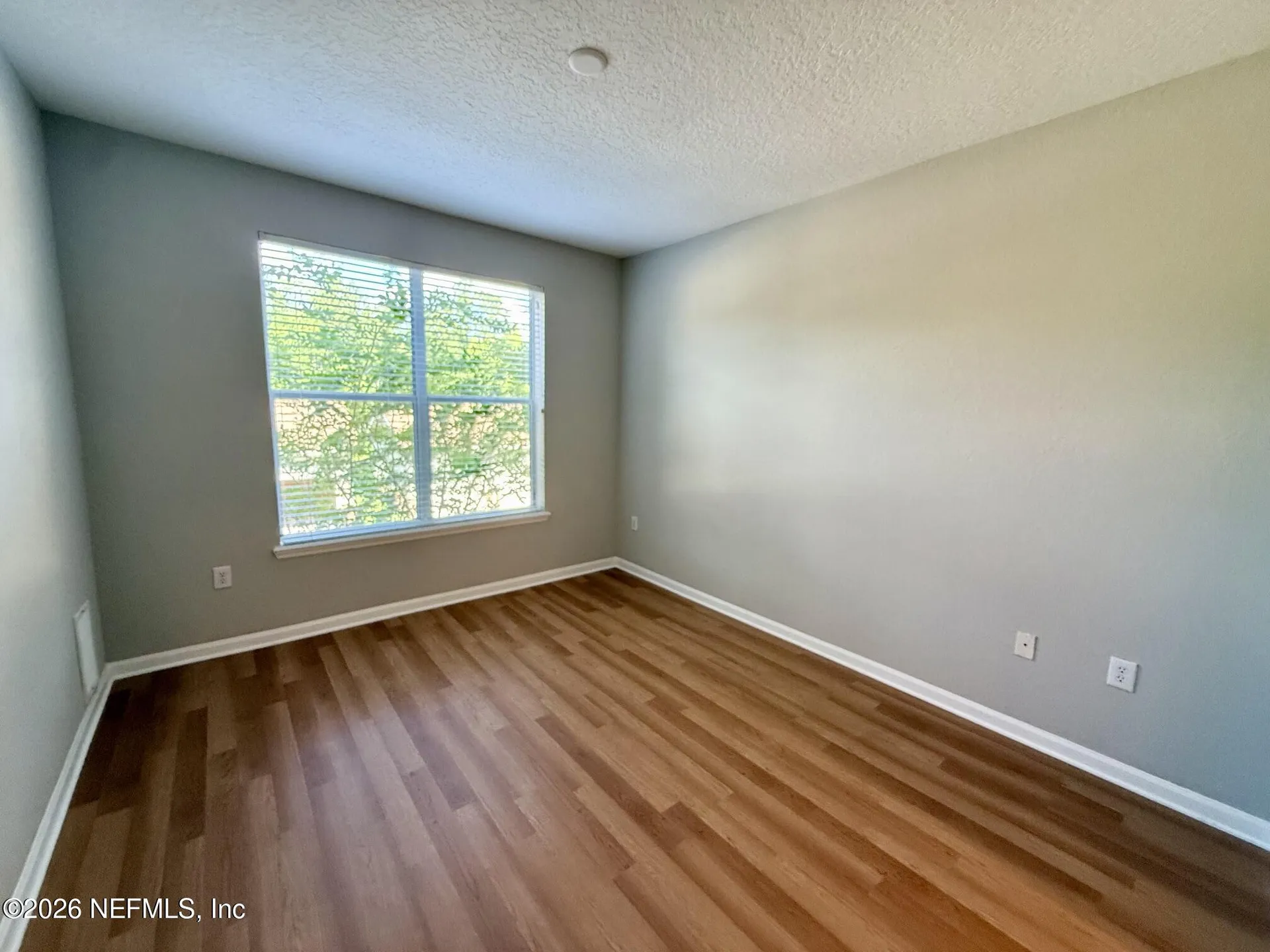8539 Gate Parkway W Jacksonville FL 32216