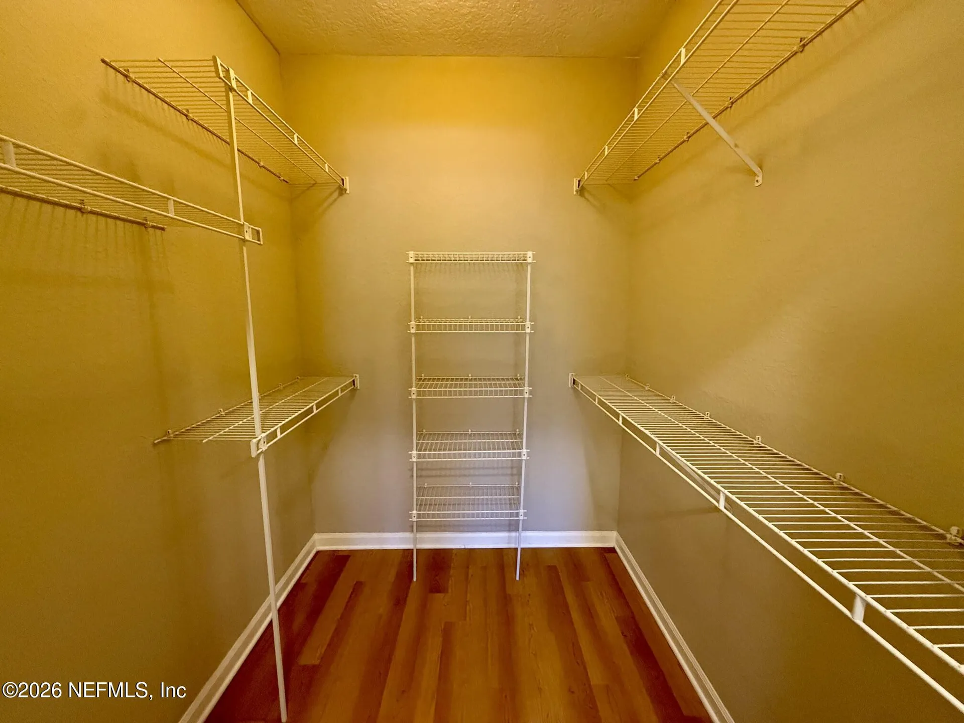 8539 Gate Parkway W Jacksonville FL 32216