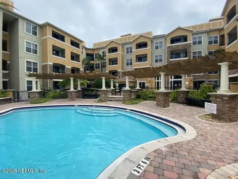 8539 Gate Parkway W Jacksonville FL 32216