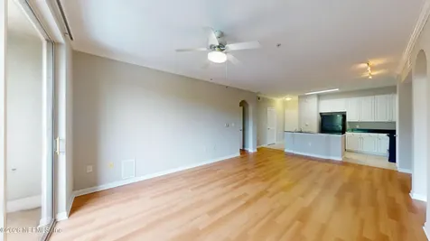 8539 Gate Parkway W Jacksonville FL 32216