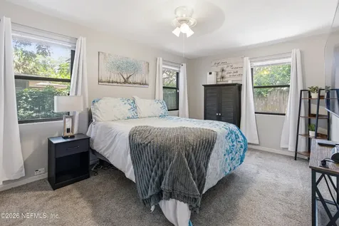 837 Leonie Circle Jacksonville FL 32211