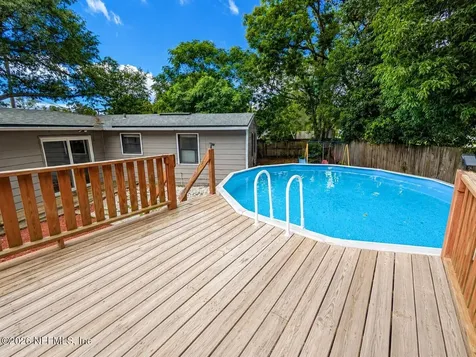 837 Leonie Circle Jacksonville FL 32211