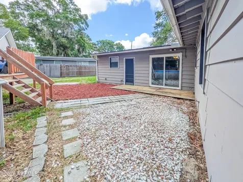 837 Leonie Circle Jacksonville FL 32211
