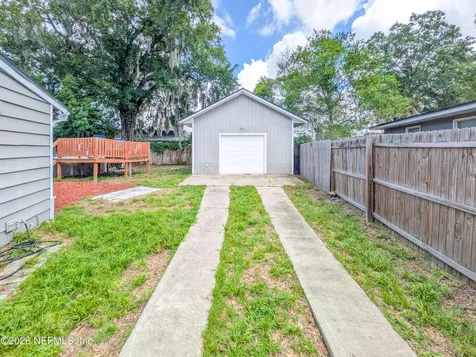837 Leonie Circle Jacksonville FL 32211