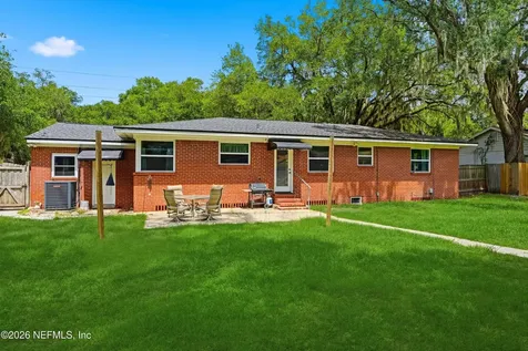 1426 Glengarry Road Jacksonville FL 32207