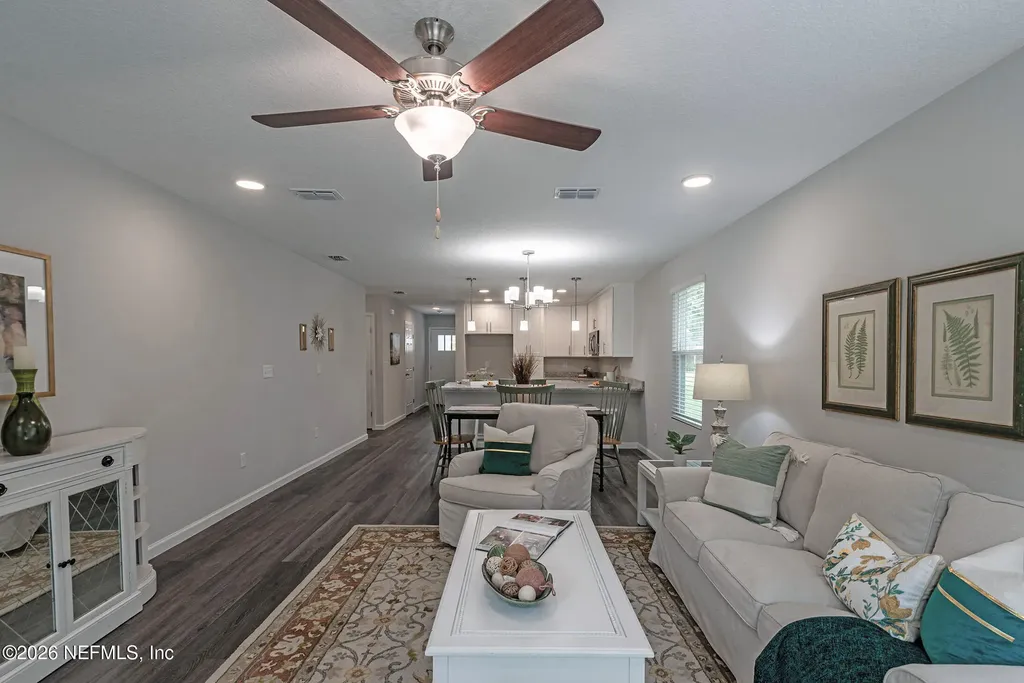 8639 Crystalline Lane Jacksonville FL 32221