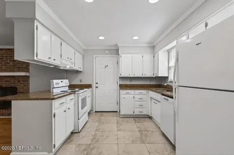 5439 Contina Avenue Jacksonville FL 32277