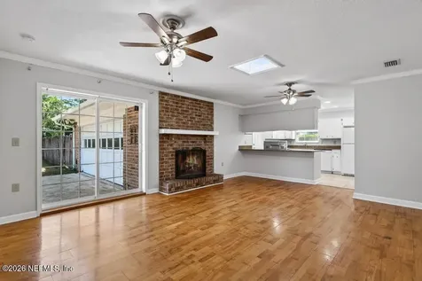 5439 Contina Avenue Jacksonville FL 32277
