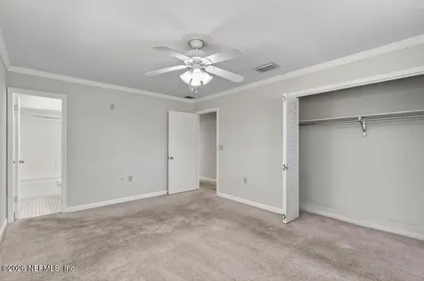 5439 Contina Avenue Jacksonville FL 32277
