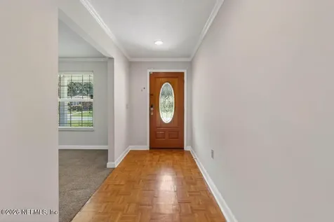 5439 Contina Avenue Jacksonville FL 32277