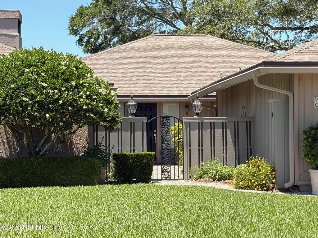 70 Village Walk Lane Ponte Vedra Beach FL 32082