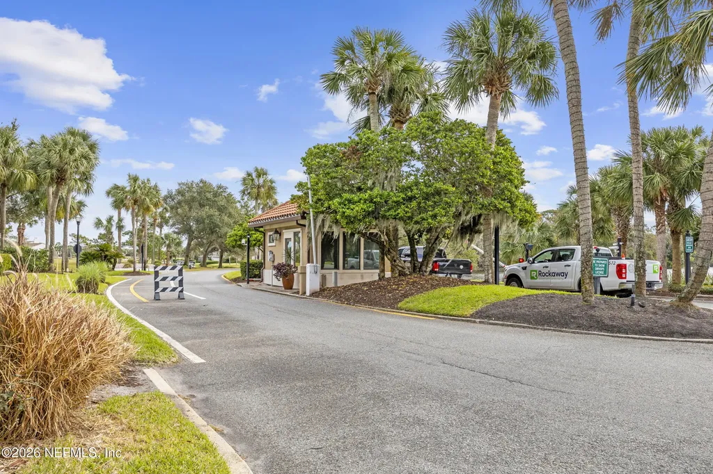 70 Village Walk Lane Ponte Vedra Beach FL 32082