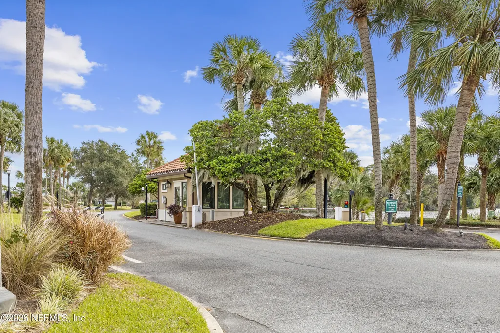 70 Village Walk Lane Ponte Vedra Beach FL 32082