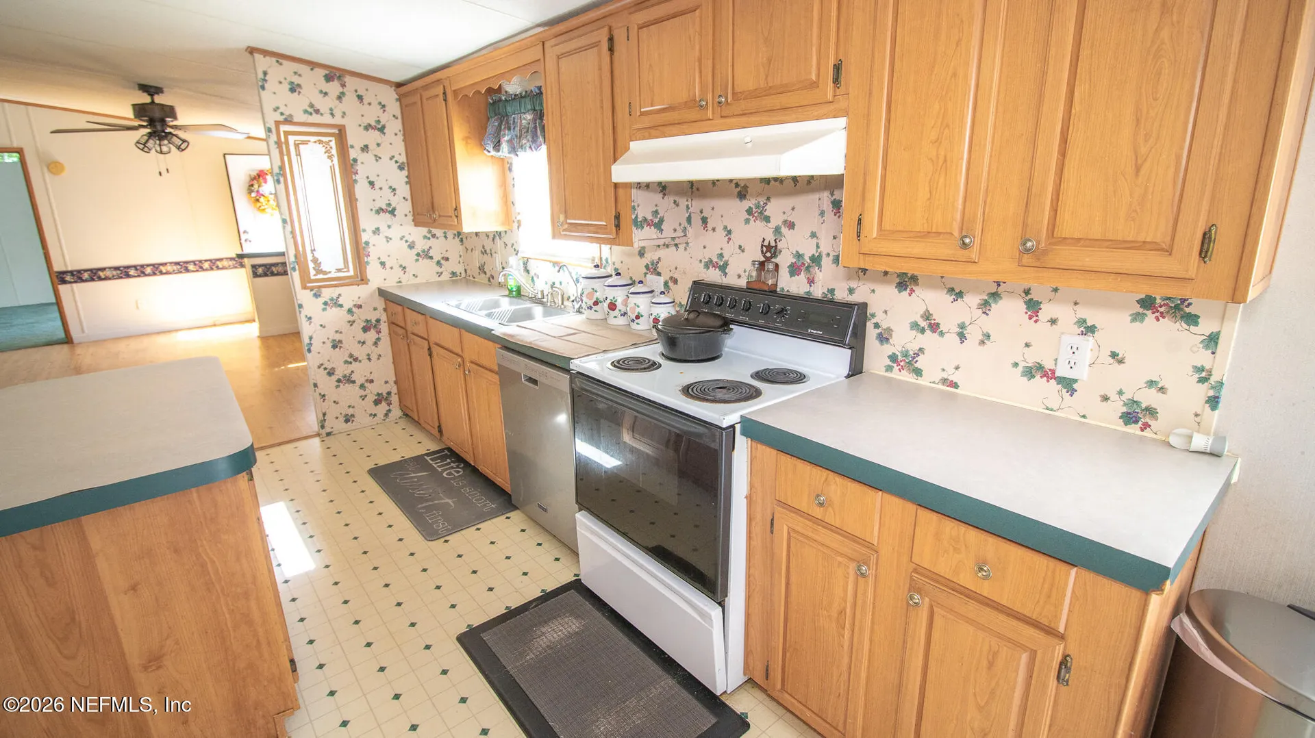 17824 NE 143rd Terrace Waldo FL 32694