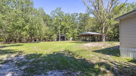 17824 NE 143rd Terrace Waldo FL 32694
