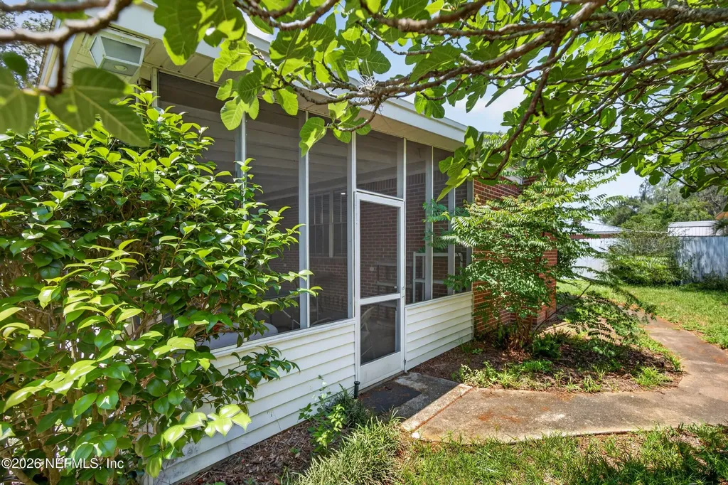 1719 Whitman Street Jacksonville FL 32210