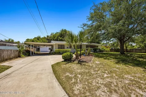 6818 Merrill Court Jacksonville FL 32211