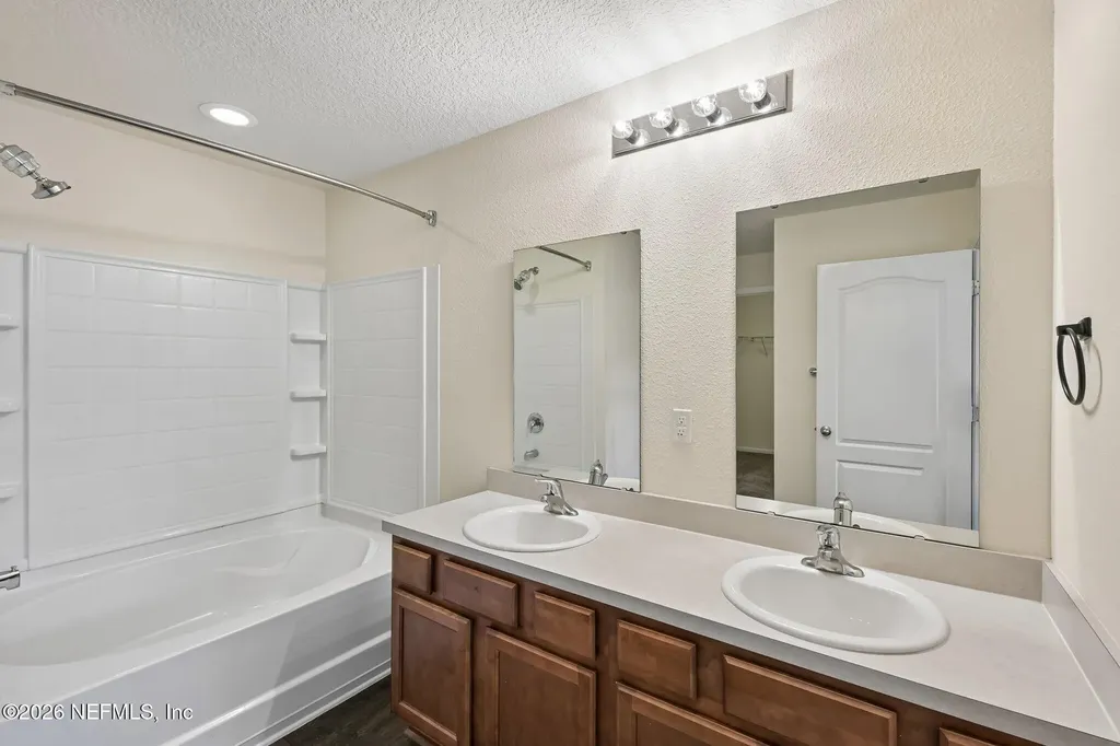 2205 Pebble Point Drive Green Cove Springs FL 32043