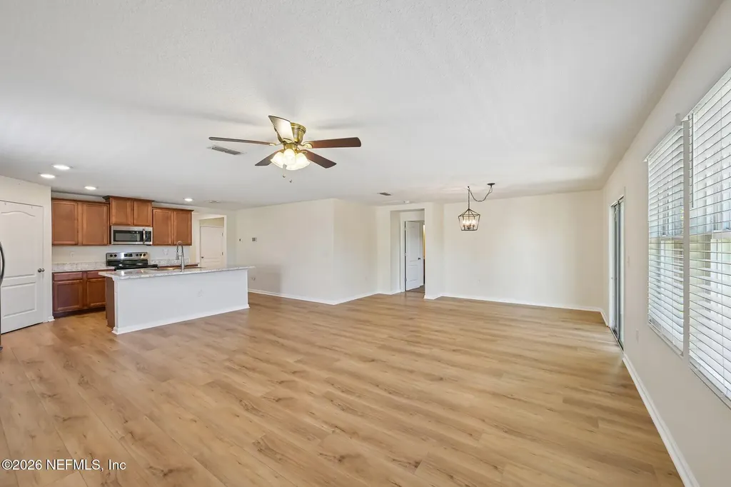 2205 Pebble Point Drive Green Cove Springs FL 32043