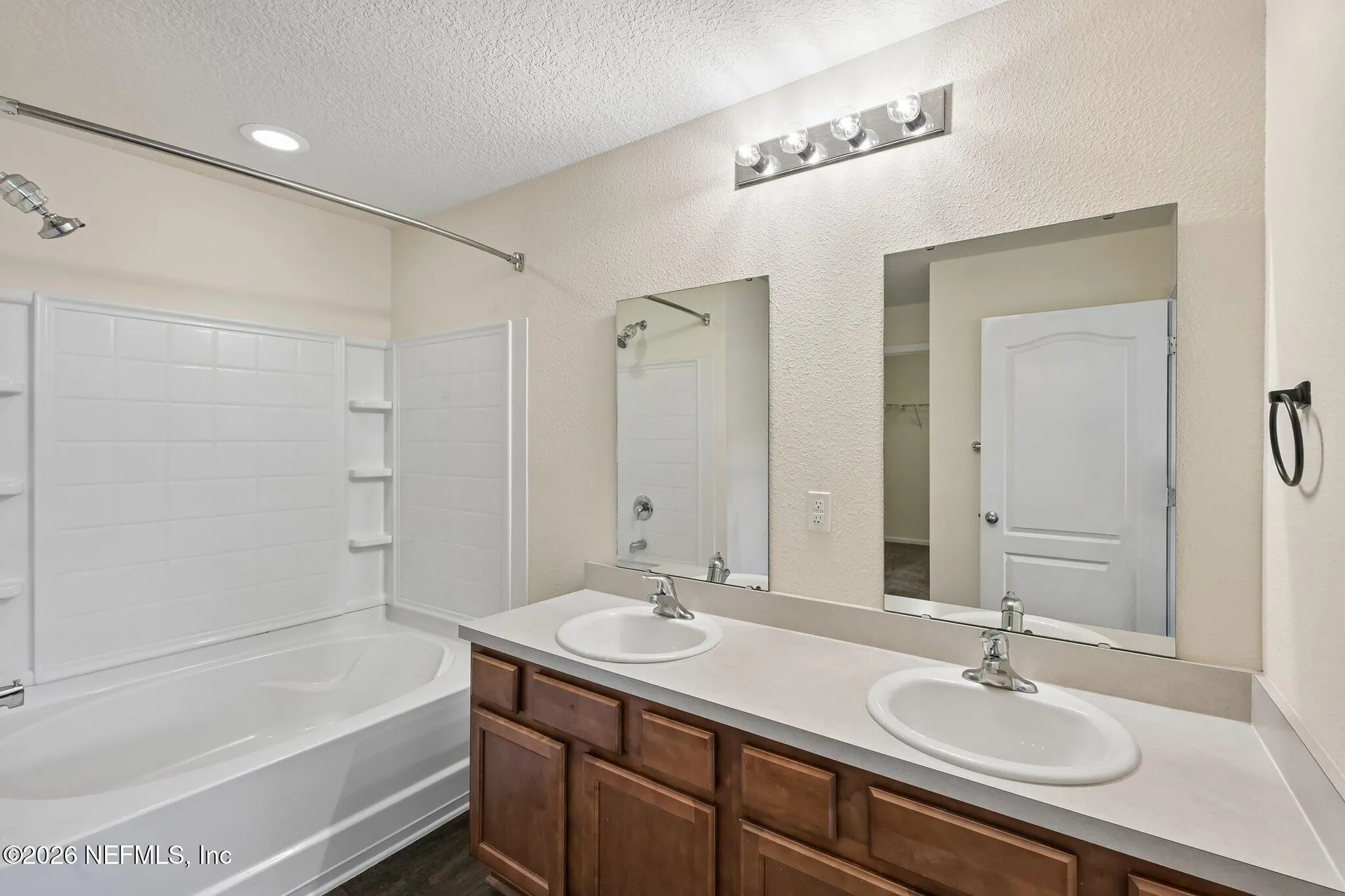 2205 Pebble Point Drive Green Cove Springs FL 32043