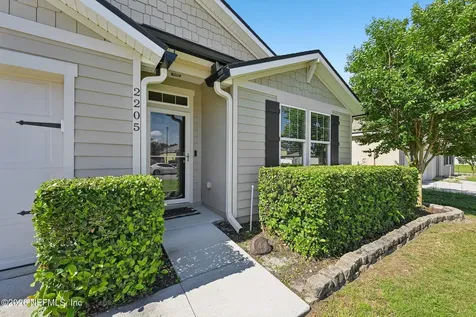 2205 Pebble Point Drive Green Cove Springs FL 32043