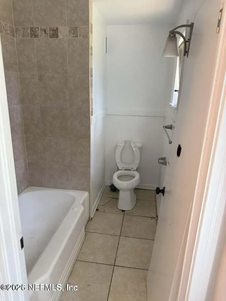 4762 Cambridge Road Jacksonville FL 32210