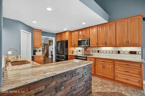 11341 V C Johnson Road Jacksonville FL 32218